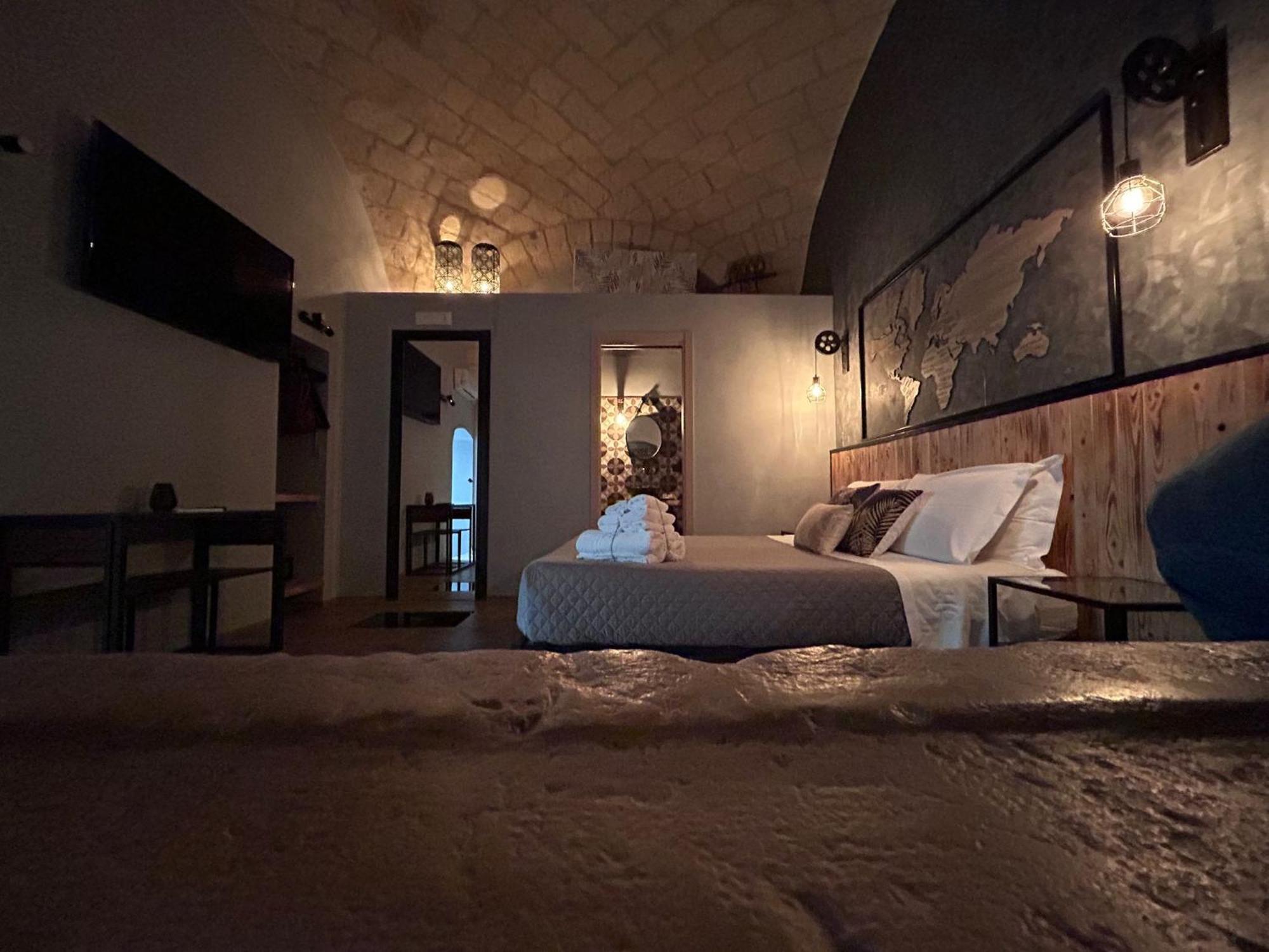 Bed and Breakfast La Dimora Del Principe-Piano Terra Trani Zewnętrze zdjęcie